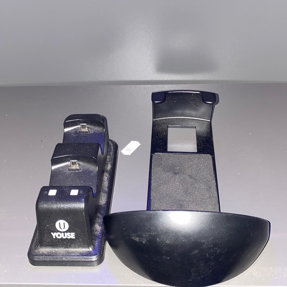 PlayStation VR Headset Bundle - Picture 6 of 12